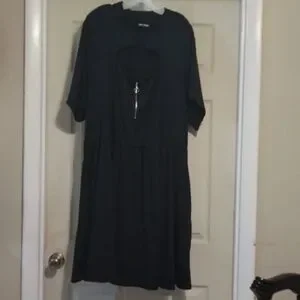 hot topic black dresses Short Sleeve Scoop Neck Side Ruched Dress